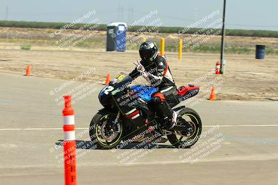 media/Sep-20-2025-TrackDaz (Sat) [[27f0cde673]]/Around the Pits/